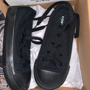 Toodler Converse